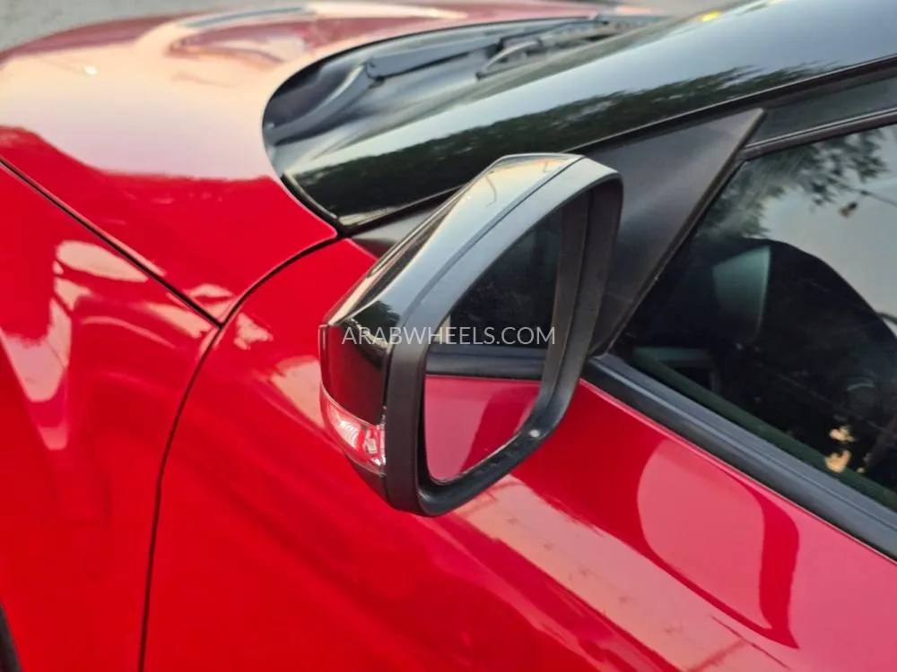 Hyundai Veloster 2015 for Sale in Sharjah Image-9