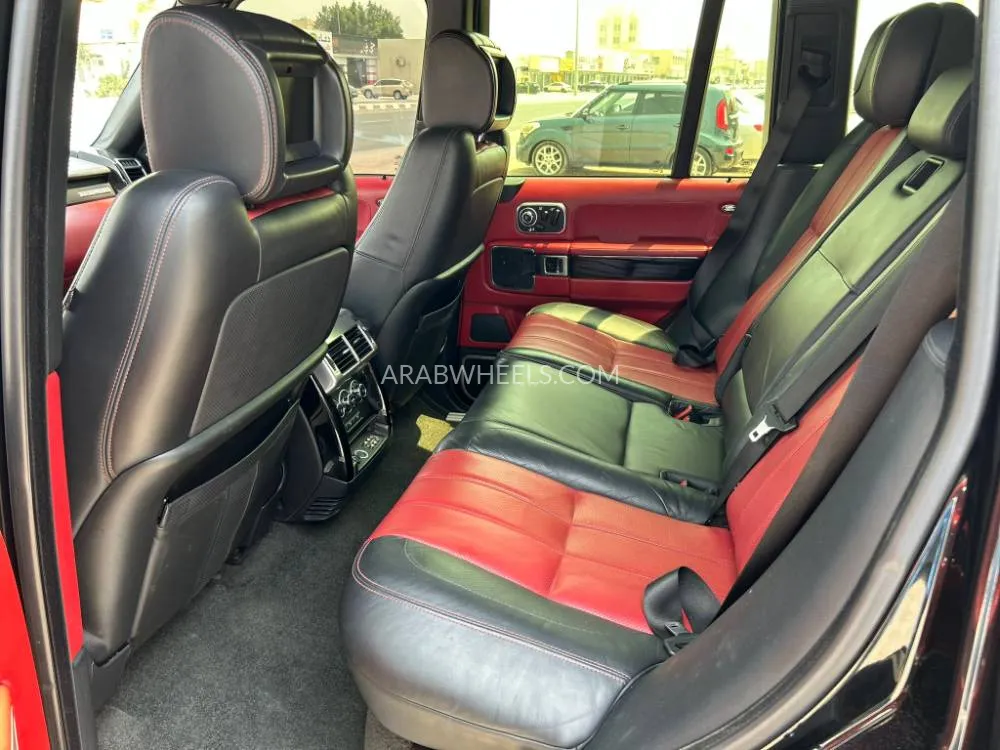 Land Rover Range Rover 2011 for Sale in Ras Al Khaimah Image-13