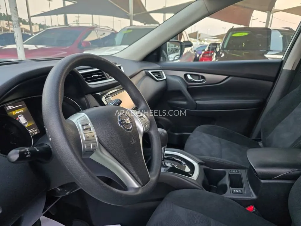 Nissan Rogue 2016 for Sale in Sharjah Image-24