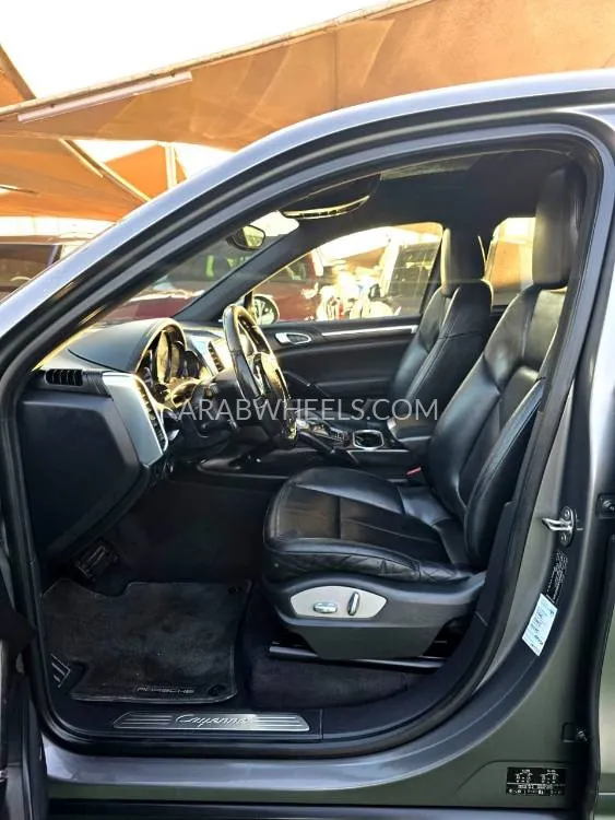بورشه كايين 2013 for Sale in الشارقة Image-35