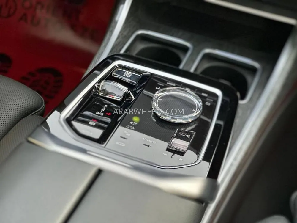 BMW 7 series 2023 for Sale in Dubai Image-15