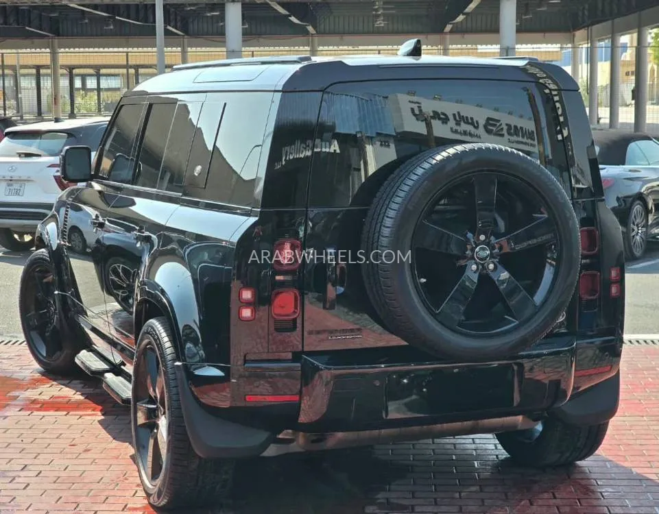 Land Rover Defender 2020 for Sale in Dubai Image-5