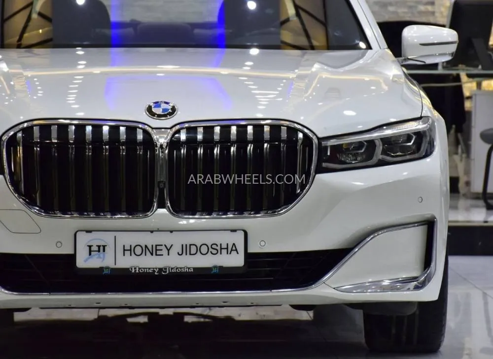 BMW 7 series 2022 for Sale in Dubai Image-4