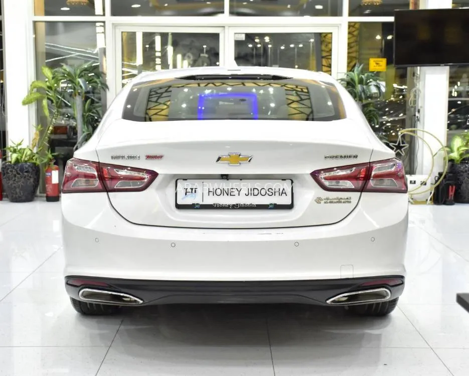 Chevrolet Malibu 2019 for Sale in Dubai Image-5