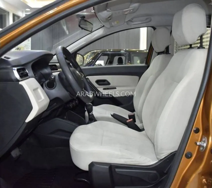 Renault Duster 2019 for Sale in Dubai Image-10