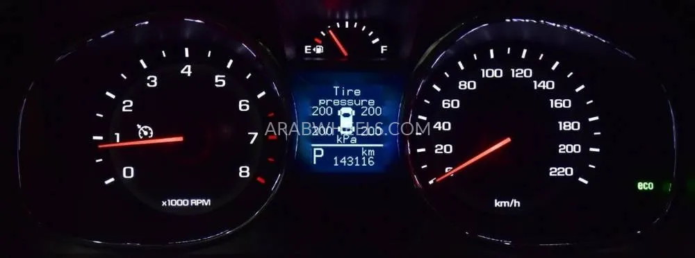 Chevrolet Captiva 2017 for Sale in Dubai Image-13