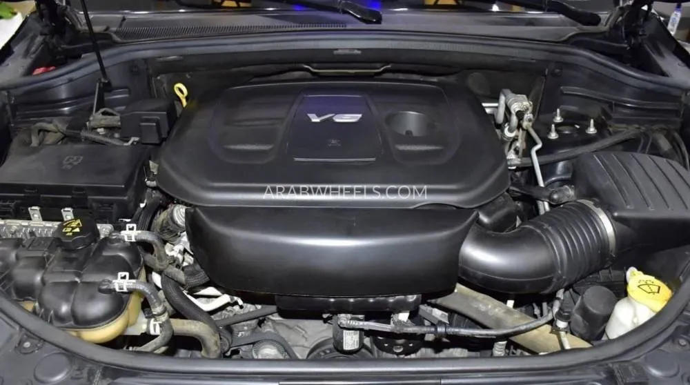 Jeep Cherokee 2018 for Sale in Dubai Image-17