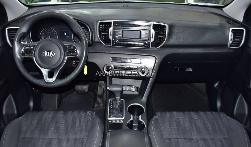 Kia Sportage 2017 for Sale in Dubai Image-11