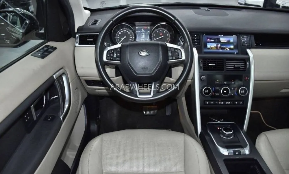 Land Rover Discovery Sport 2018 for Sale in Dubai Image-13