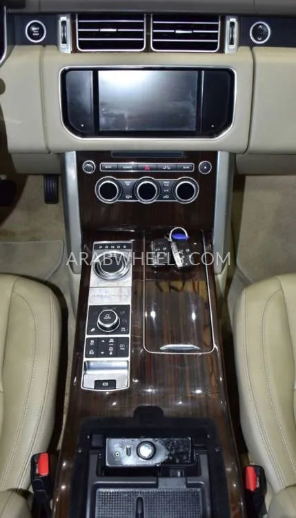 Land Rover Range Rover 2016 for Sale in Dubai Image-17