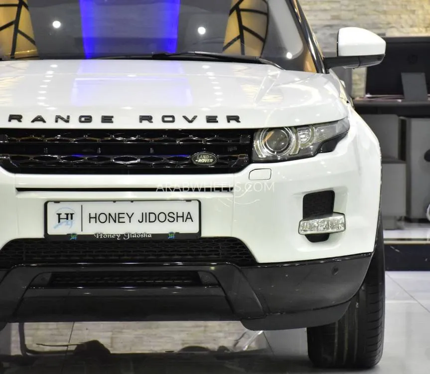 Land Rover Range Rover Evoque 2015 for Sale in Dubai Image-4