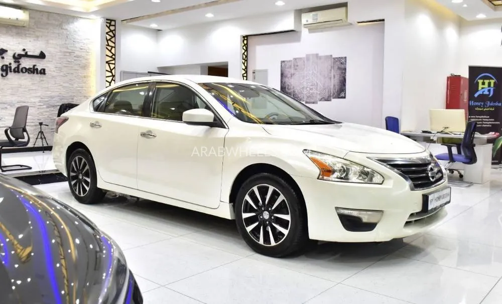 Nissan Altima 2015 for Sale in Dubai Image-1