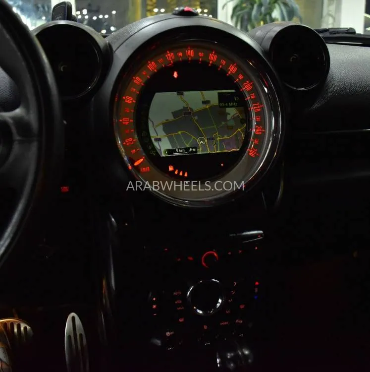 Mini Cooper 2013 for Sale in Dubai Image-15