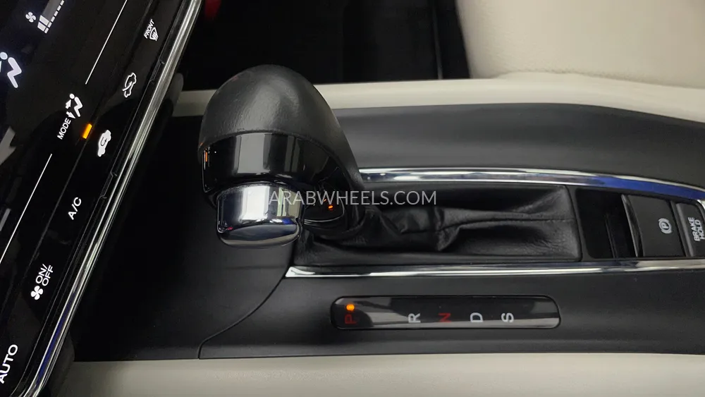 Honda HR-V 2021 for Sale in Dubai Image-18