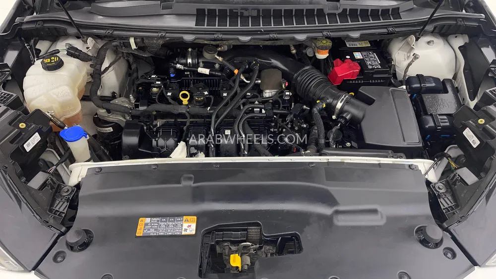 Ford Edge 2019 for Sale in Dubai Image-9