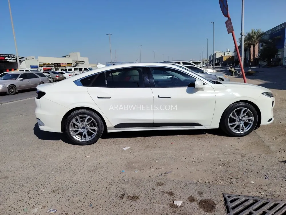 Ford Taurus 2023 for Sale in Abu Dhabi Image-5