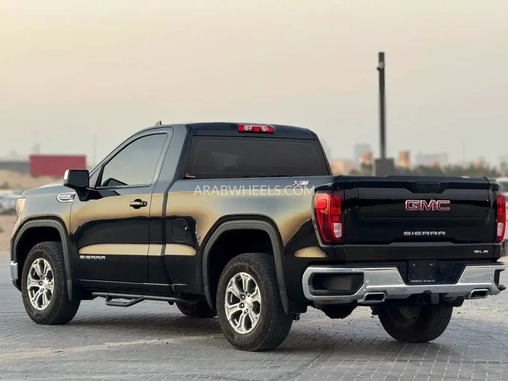 جي إم سي سييرا 2025 for Sale in الشارقة Image-4