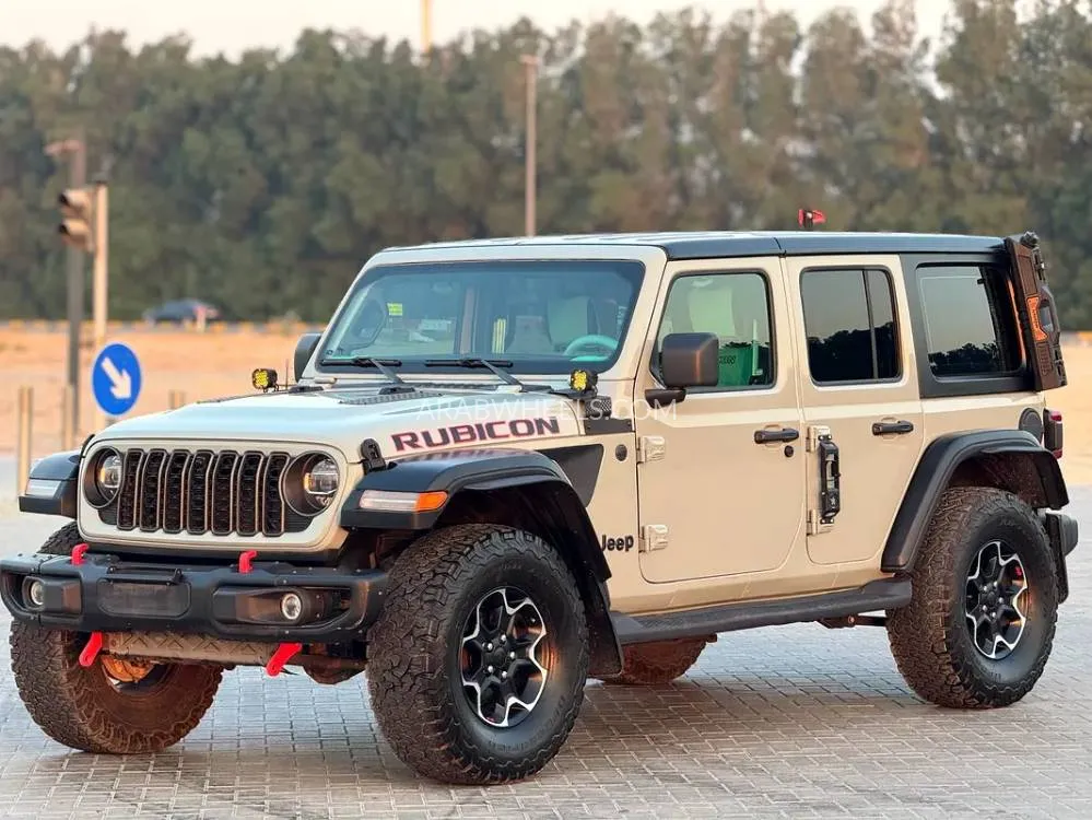Jeep Wrangler 2023 for Sale in Sharjah Image-3