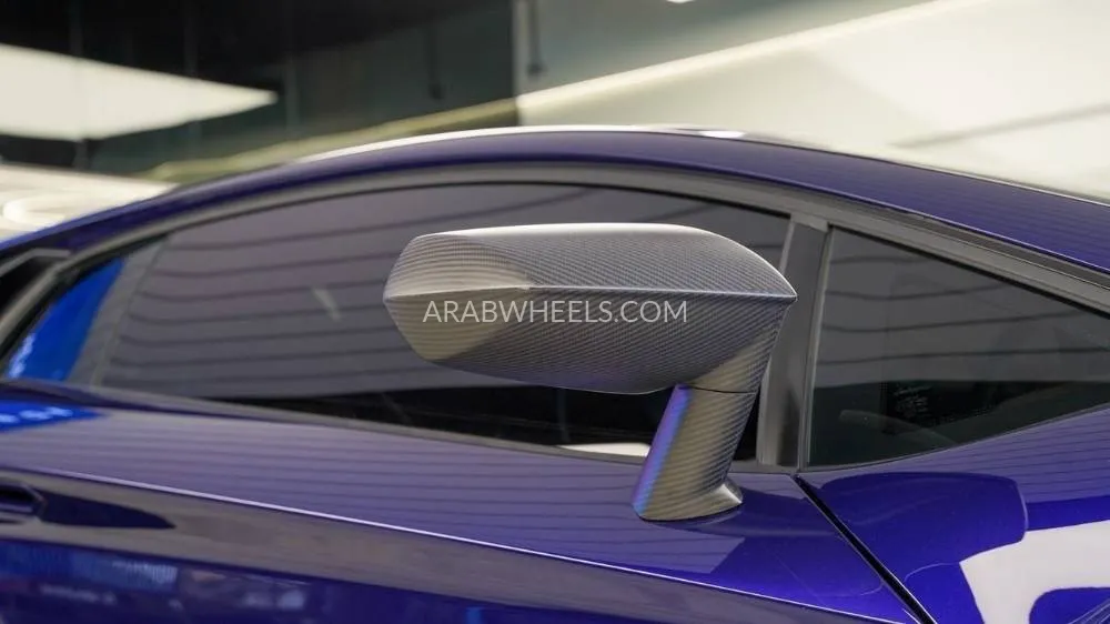 Lamborghini Aventador 2019 for Sale in Dubai Image-14