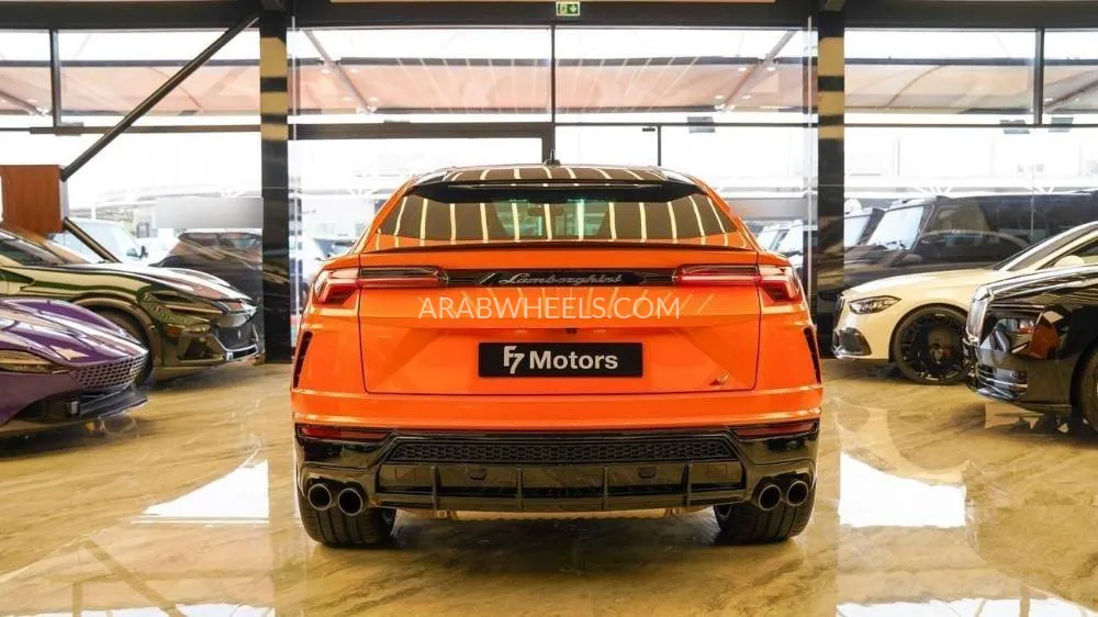 Lamborghini Urus 2022 for Sale in Dubai Image-17