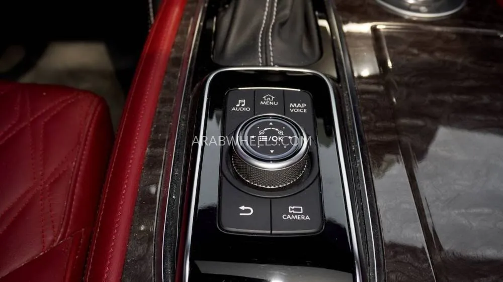 Nissan Patrol 2023 for Sale in Dubai Image-8