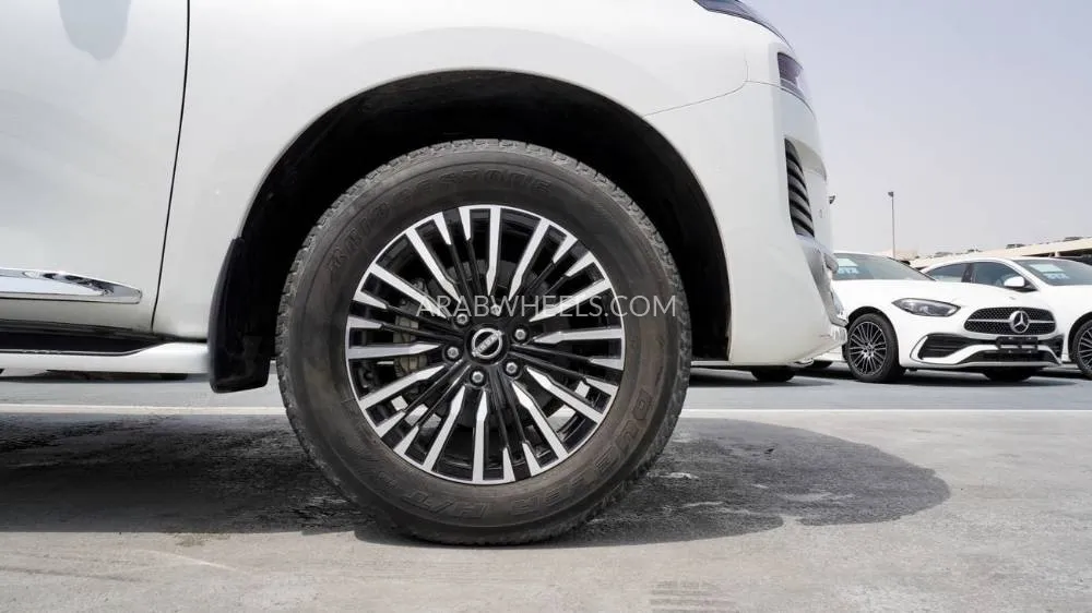 Nissan Patrol 2023 for Sale in Dubai Image-25