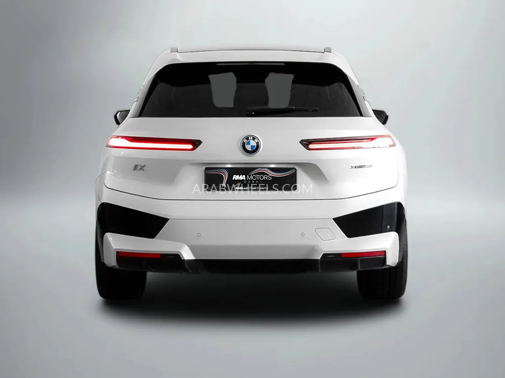 BMW iX 2023 for Sale in Dubai Image-4
