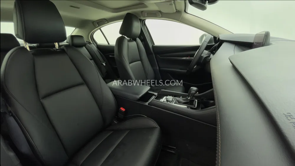 Mazda 3 2024 for Sale in Dubai Image-26