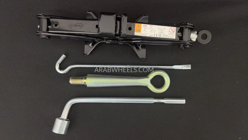 Mazda 3 2024 for Sale in Dubai Image-31