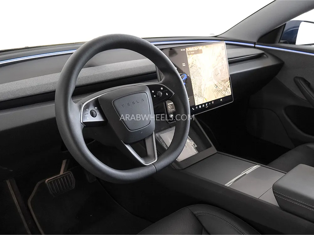 Tesla Model 3 2024 for Sale in Dubai Image-7