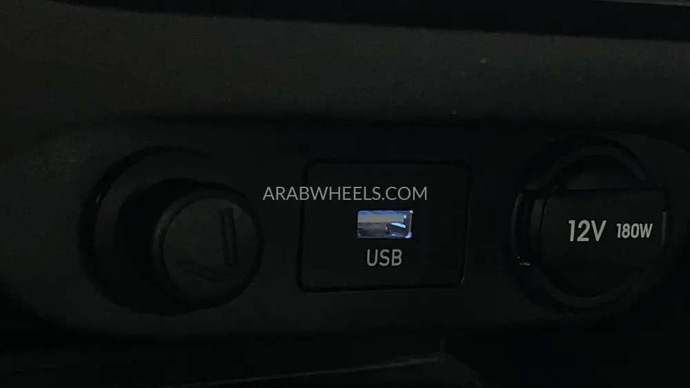 هيونداي إلنترا 2023 for Sale in دبي Image-40