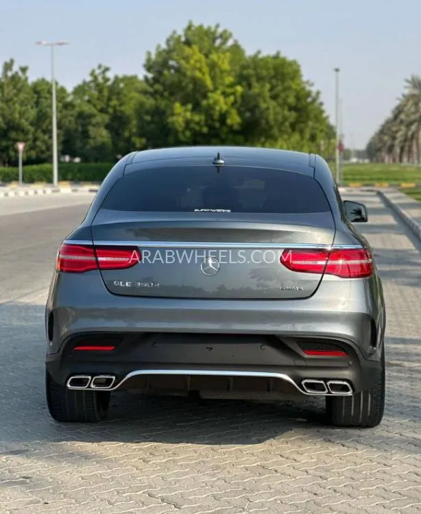 Mercedes Benz GLE Class 2017 for Sale in Dubai Image-6
