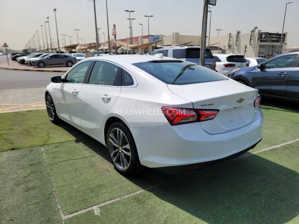 Chevrolet Malibu 2022 for Sale in Sharjah Image-8
