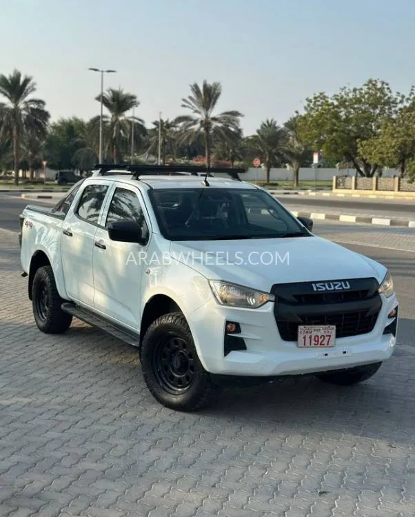 Isuzu DMax 2021 for Sale in Dubai Image-1