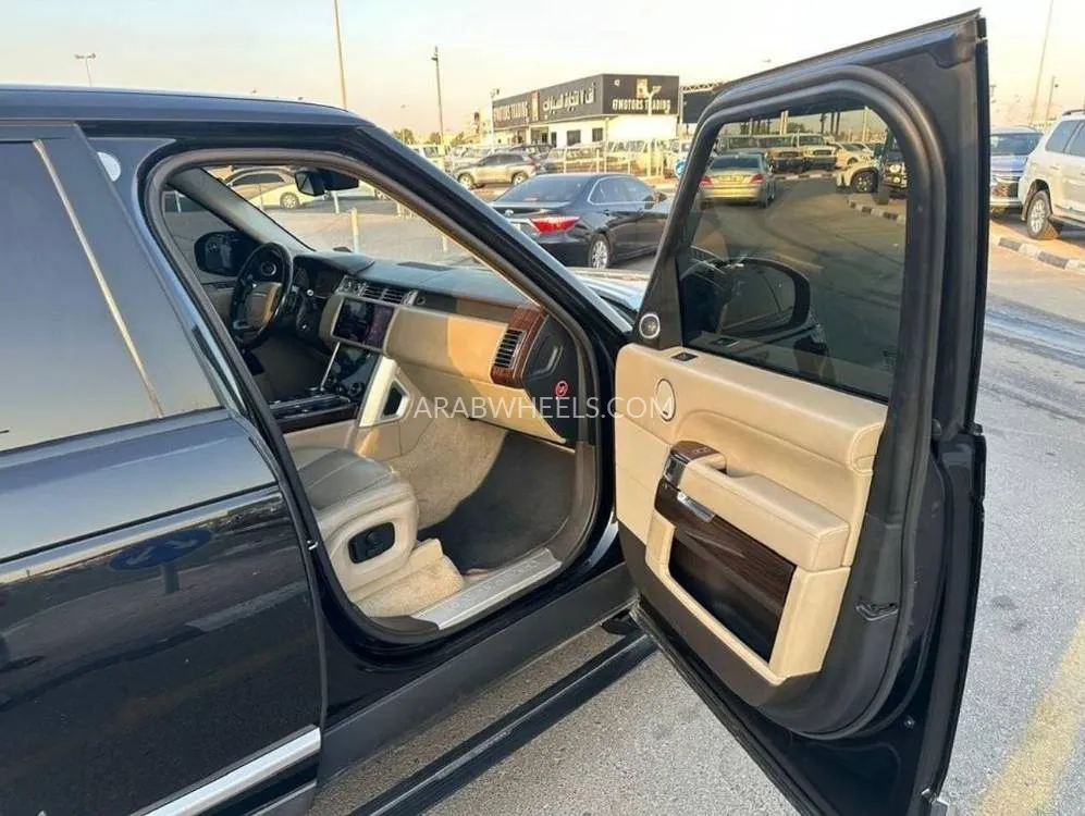 Land Rover Range Rover 2016 for Sale in Dubai Image-12