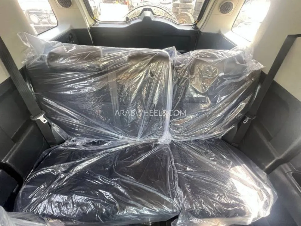 Toyota FJ Cruiser 2012 for Sale in Dubai Image-14