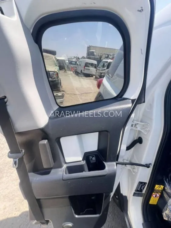 Toyota FJ Cruiser 2012 for Sale in Dubai Image-16