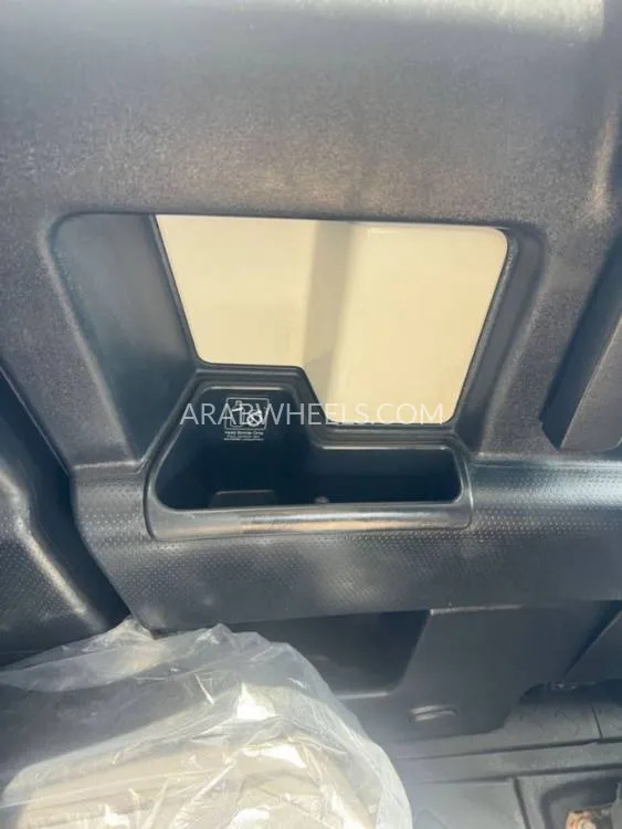 Toyota FJ Cruiser 2012 for Sale in Dubai Image-17