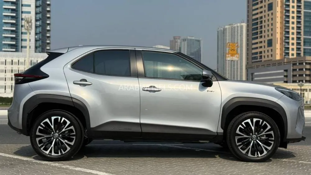تويوتا يارس كروس 2025 for Sale in دبي Image-7