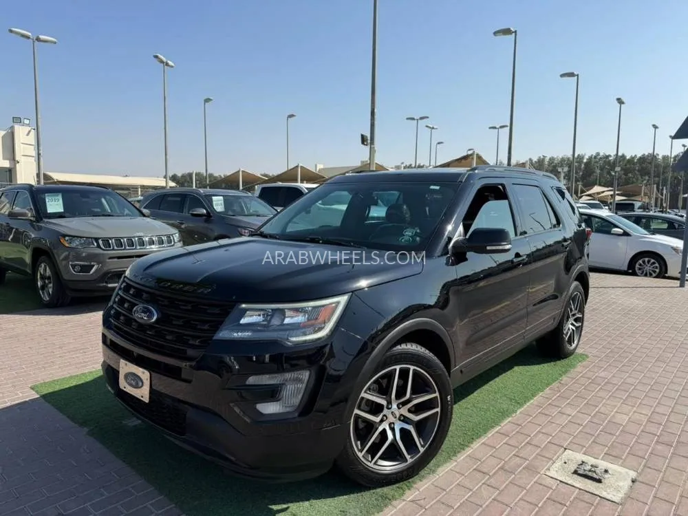 Ford Explorer 2017 for Sale in Sharjah Image-16