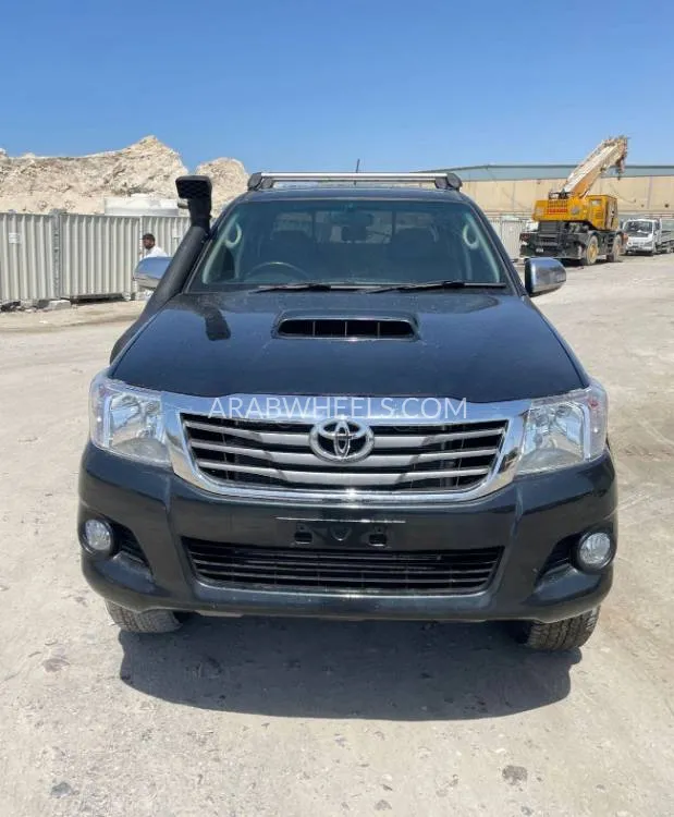 Toyota Hilux 2013 for Sale in Dubai Image-3