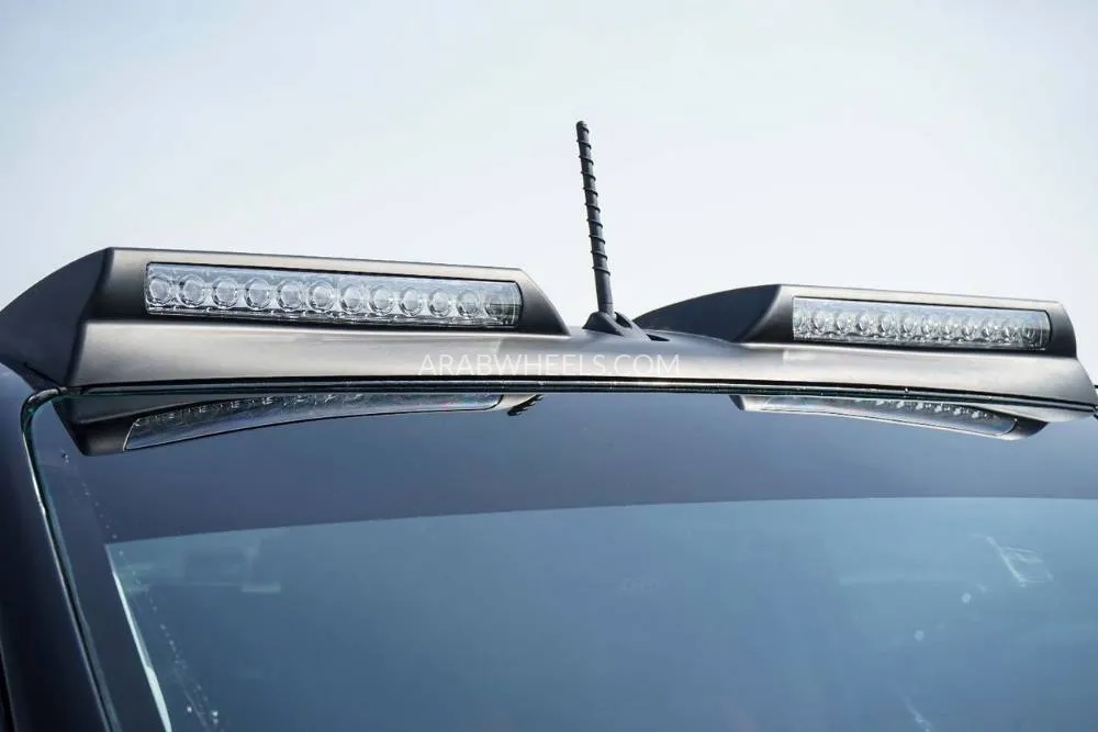 Toyota Hilux 2018 for Sale in Dubai Image-20