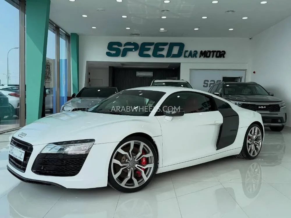 Audi R8 2014 for Sale in Abu Dhabi Image-4
