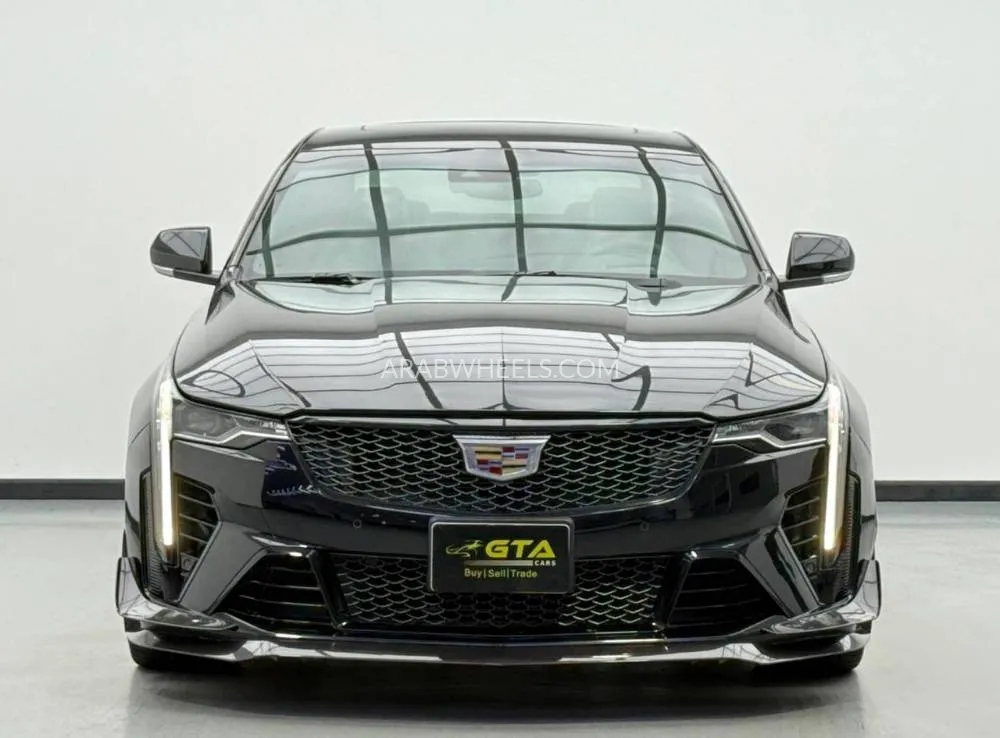 Cadillac CT4 V Blackwing 2023 for Sale in Dubai Image-3