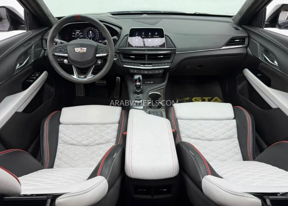 Cadillac CT4 V Blackwing 2023 for Sale in Dubai Image-14