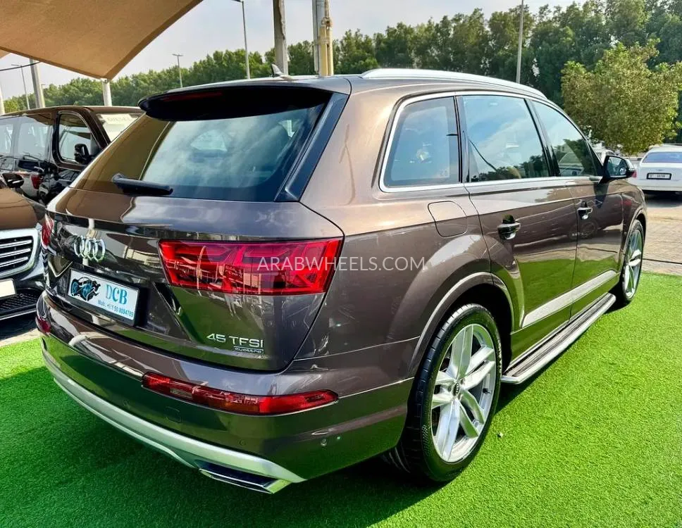 Audi Q7 2016 for Sale in Sharjah Image-9