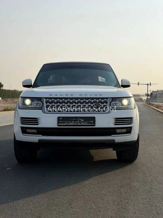 Land Rover Range Rover Evoque 2015 for Sale in Sharjah Image-3