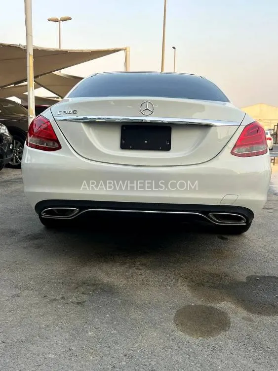 Mercedes Benz C Class 2018 for Sale in Sharjah Image-5