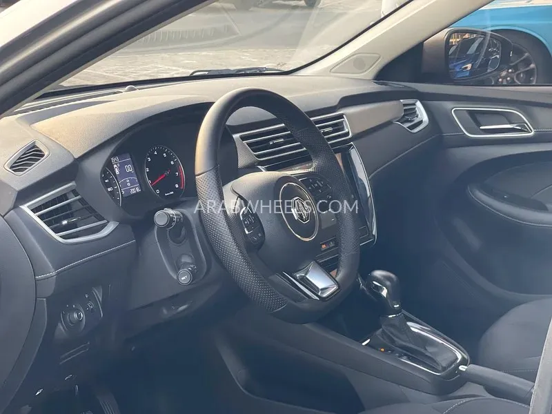 MG 1.5 AT COM 2024 for Sale in Sharjah Image-9