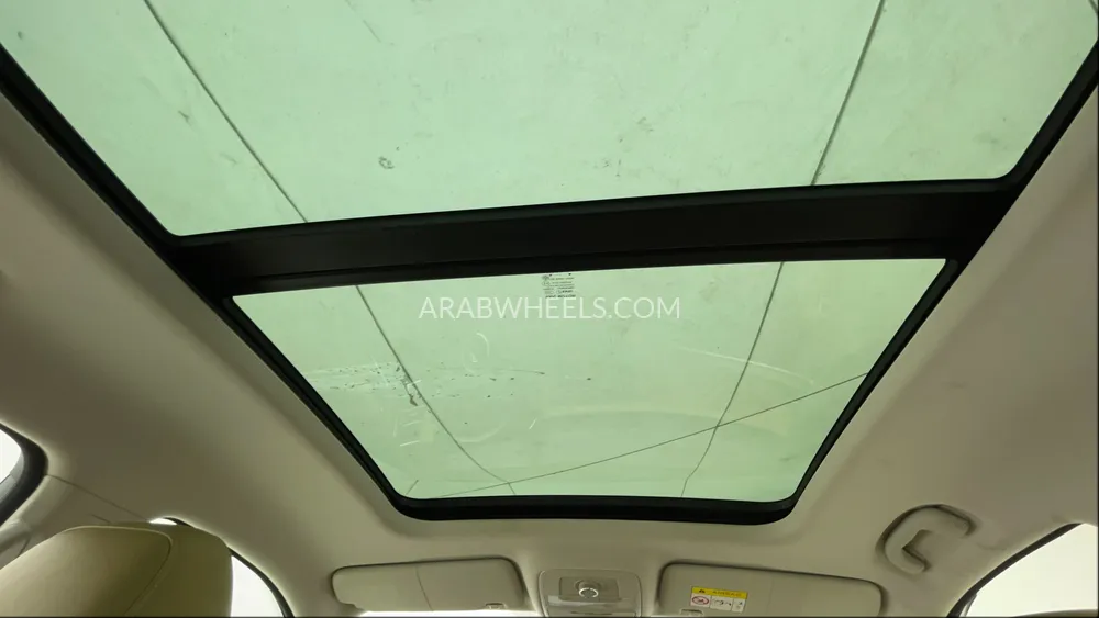 إم جي RX8 2023 for Sale in دبي Image-26